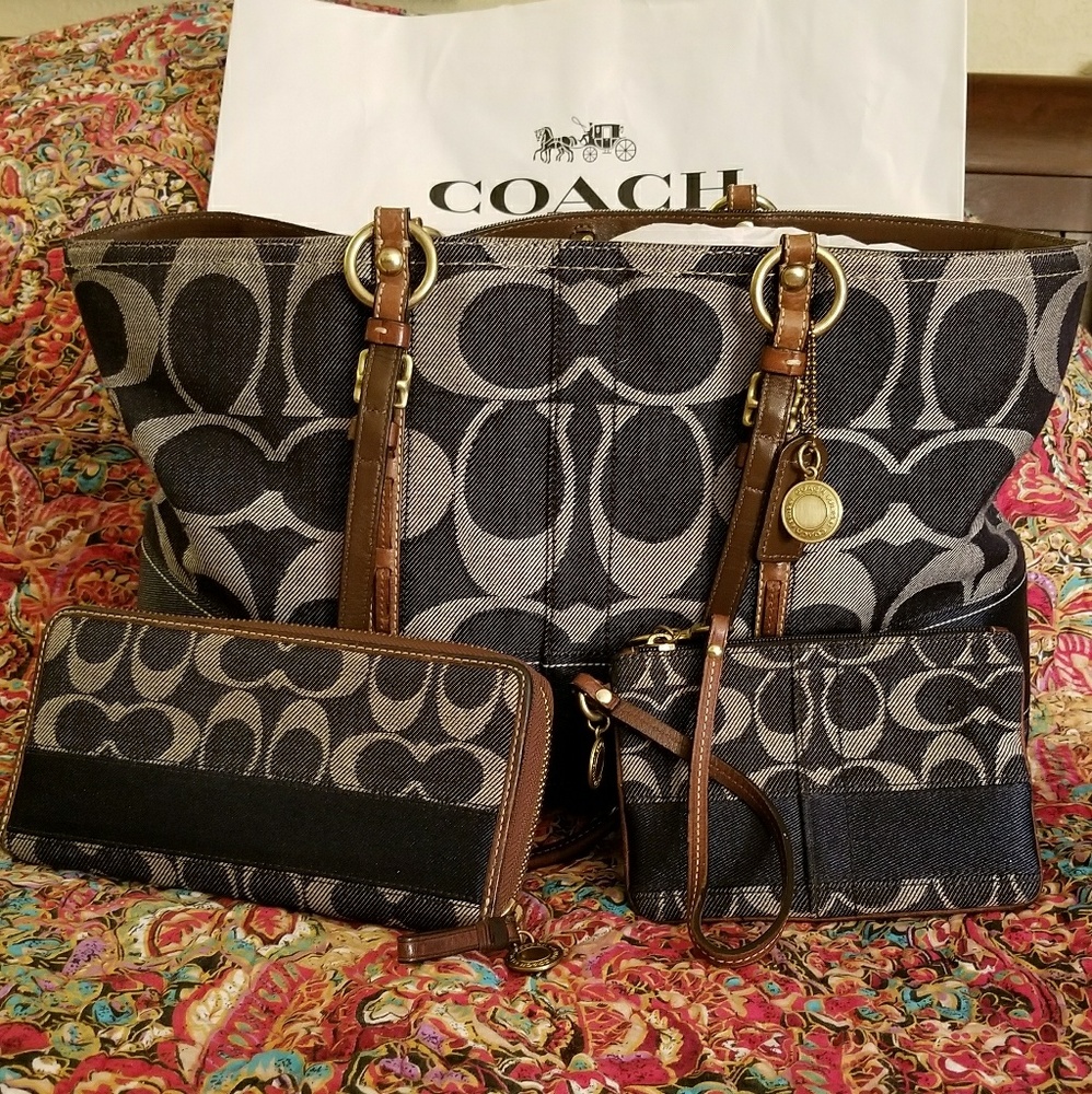 ISO matching makeup bag